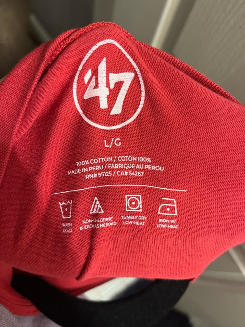 ’47 KANSAS CITY CHIEFS Red Crewneck Logo Tee - Picture 2 of 2
